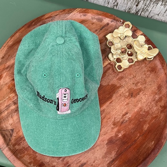 Hat - Picture 2 of 5